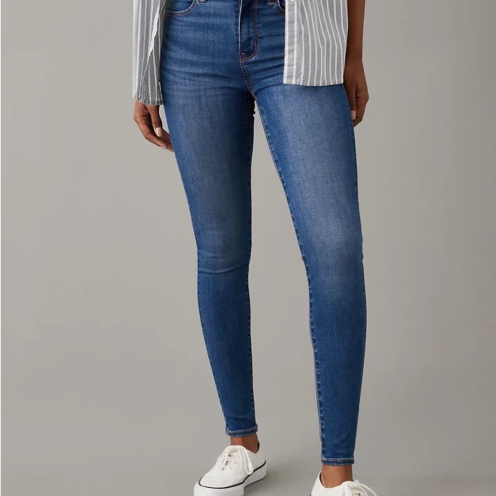 AE Dream Stretch High-Waisted Jegging. Size 10 Short